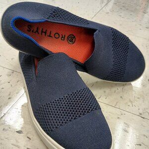 Navy blue Rothy's Slip-in shoes 7.5